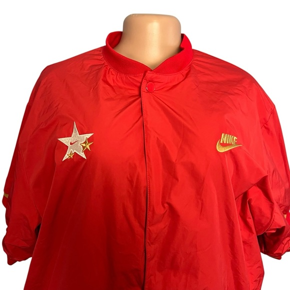 Nike NBA Hoops  Basketball Red Shirt Jacket Short Sleeve - Picture 2 of 10